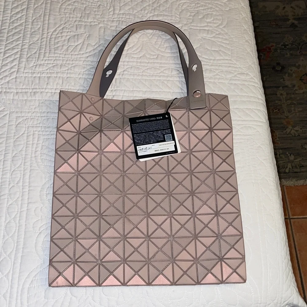 Issey Miyake Pink and Gray Triangular Tote - Picture 2 of 3
